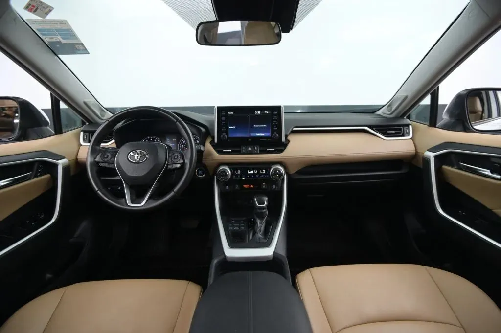 Toyota RAV4 photo 33
