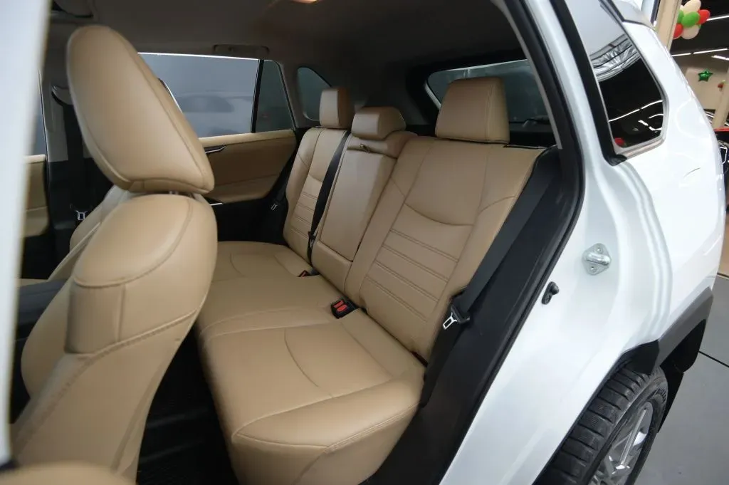 Toyota RAV4 photo 46