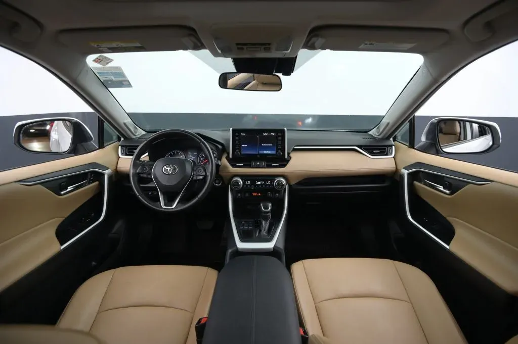 Toyota RAV4 photo 32