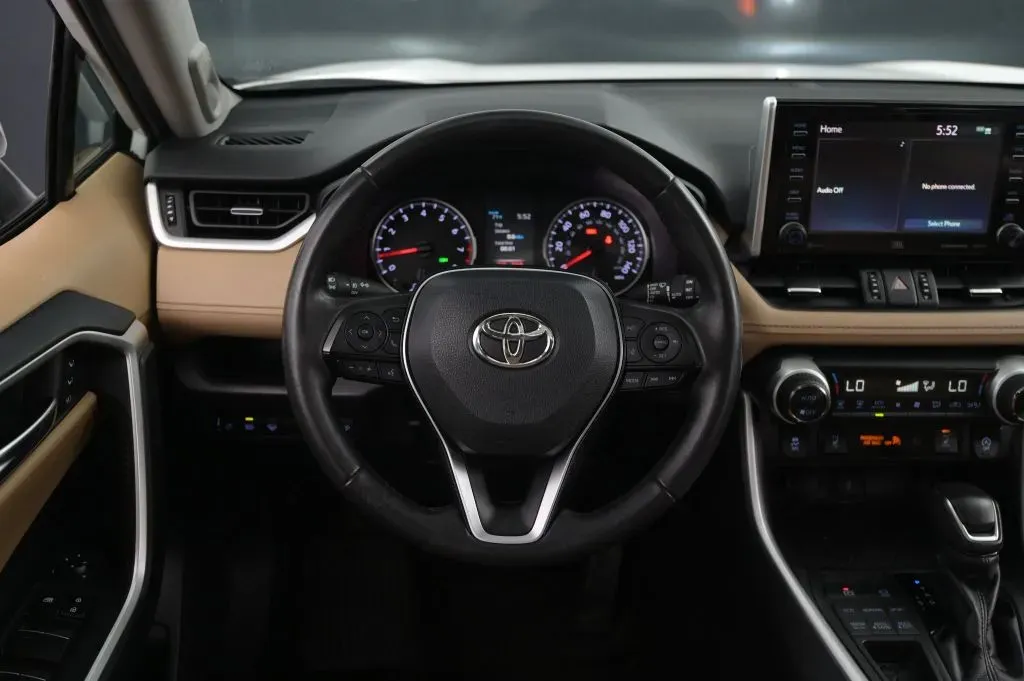Toyota RAV4 photo 38