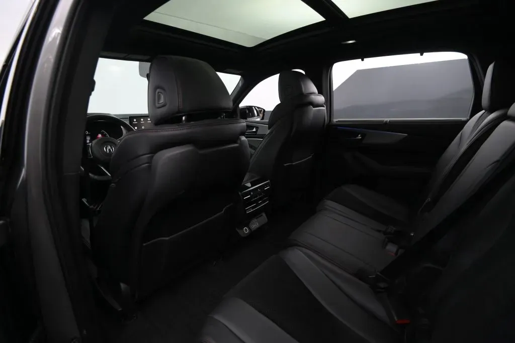Acura MDX photo 44