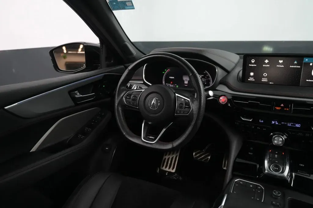Acura MDX photo 34