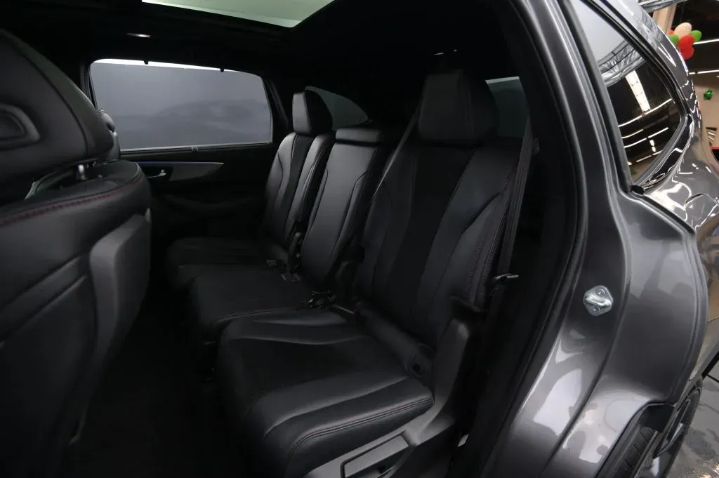 Acura MDX photo 45