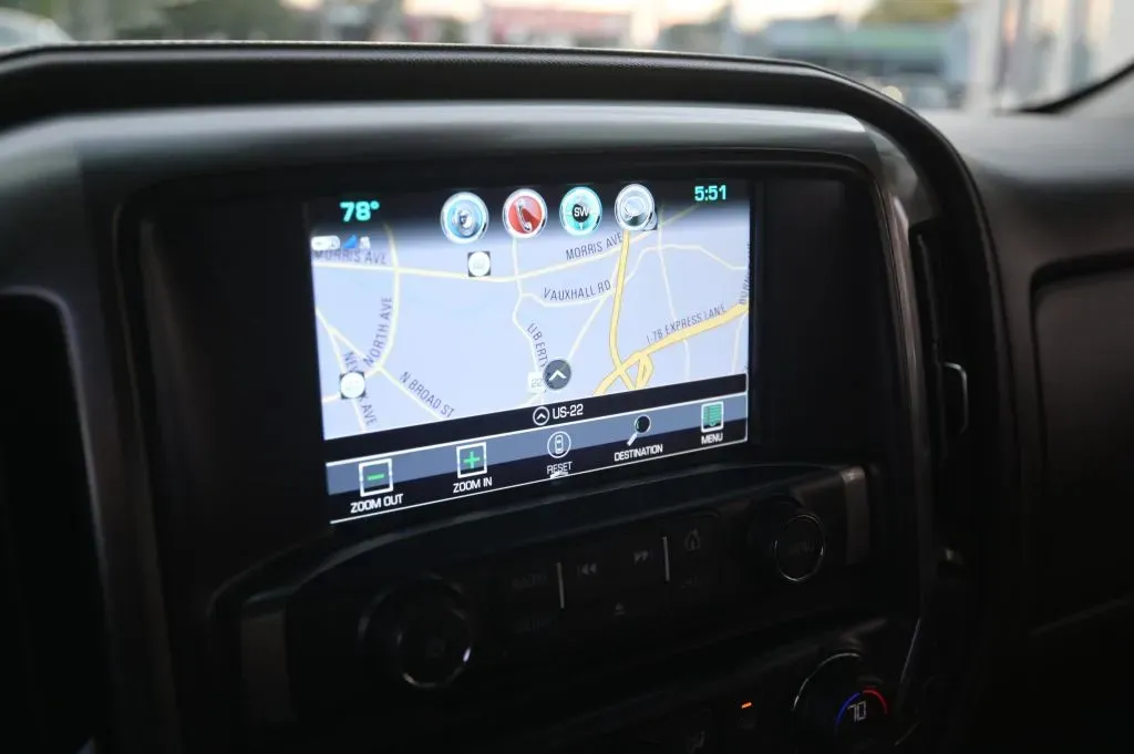 Chevrolet 3500HD photo 29