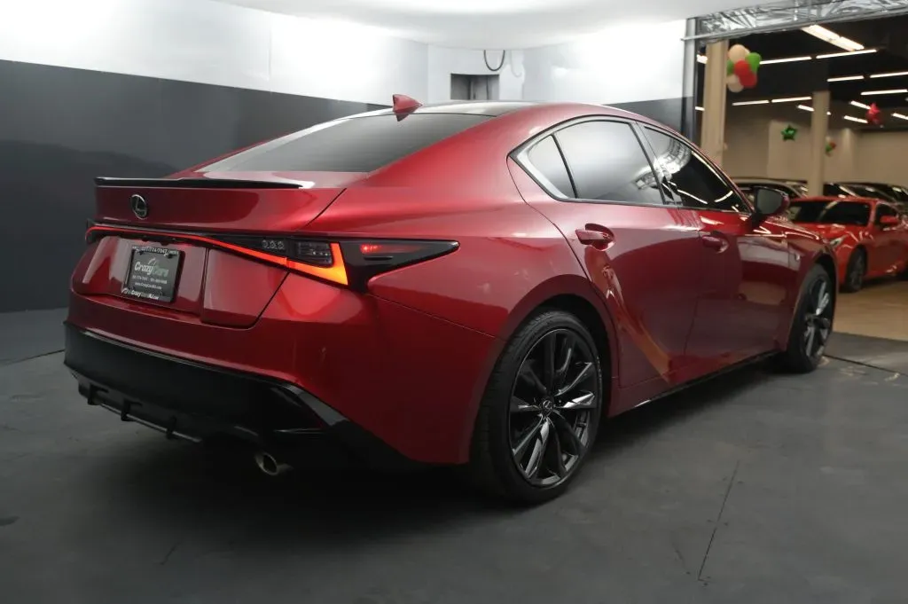 Lexus IS photo 5