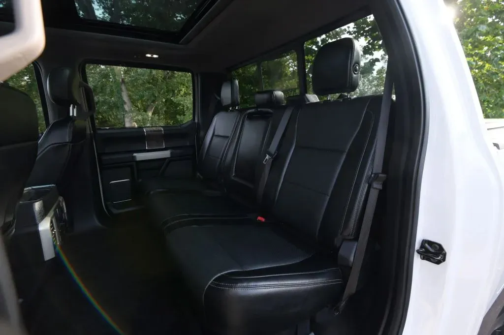 Ford F-350 photo 52