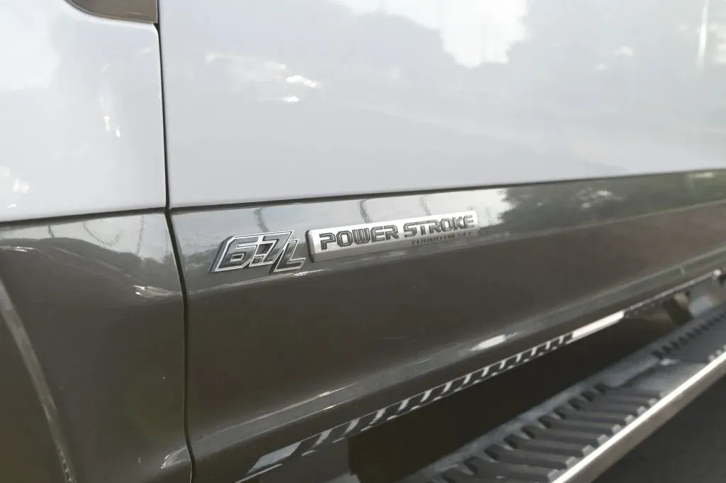 Ford F-350 photo 13