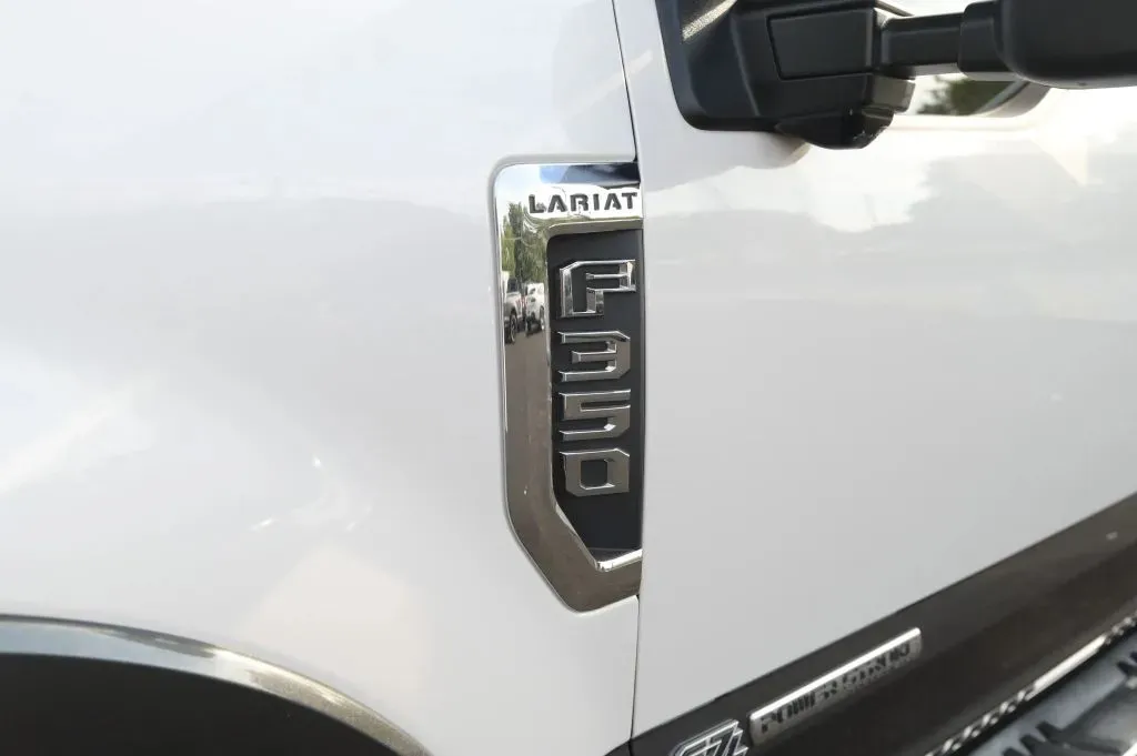Ford F-350 photo 12