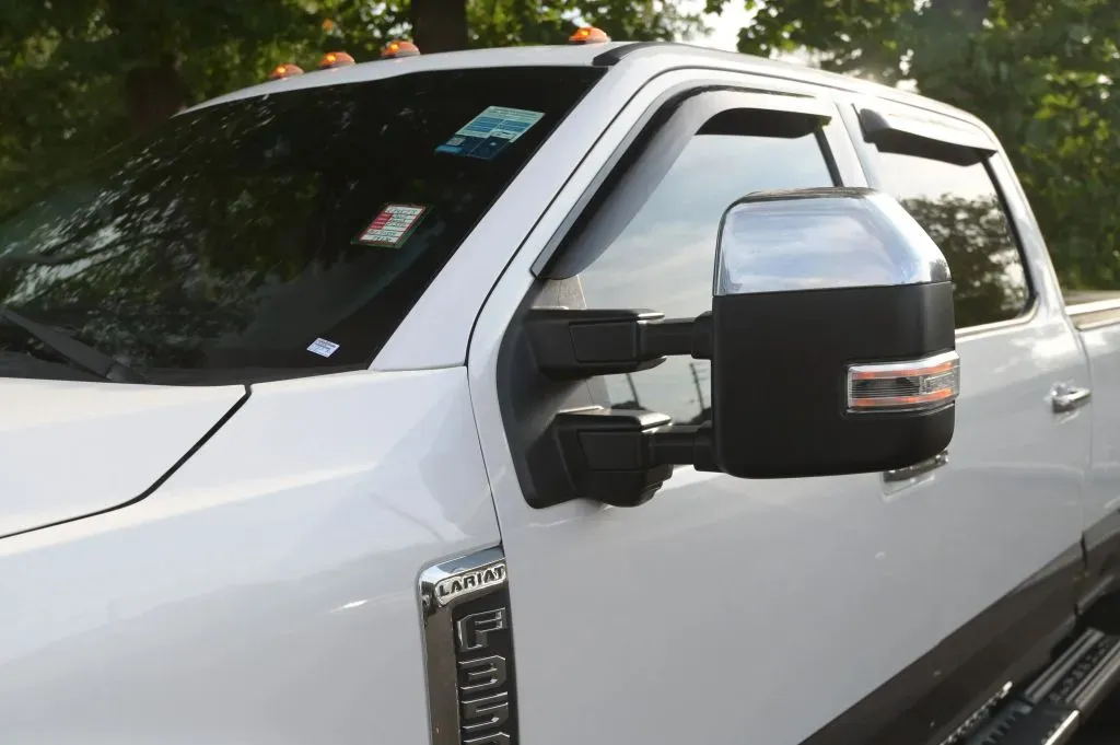 Ford F-350 photo 14