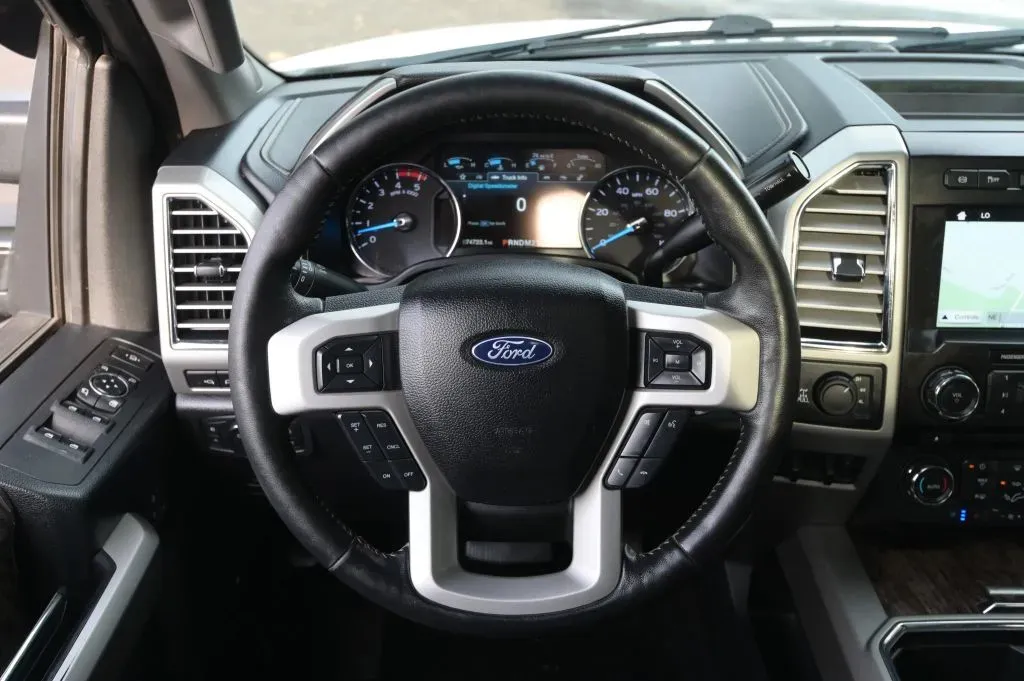 Ford F-350 photo 44