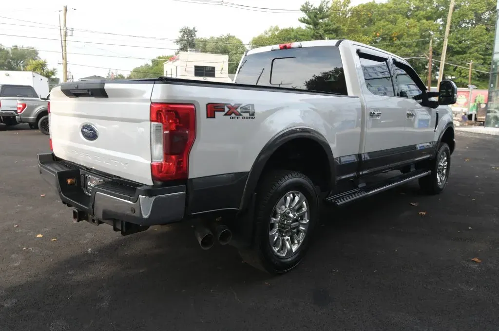 Ford F-350 photo 5