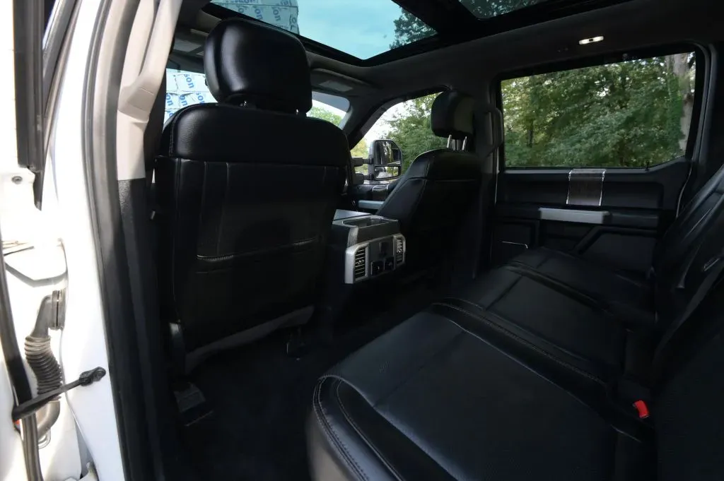 Ford F-350 photo 51