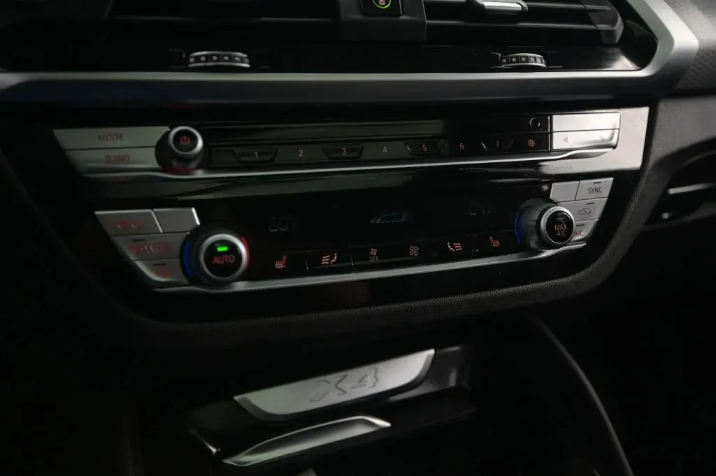 BMW X4 photo 27