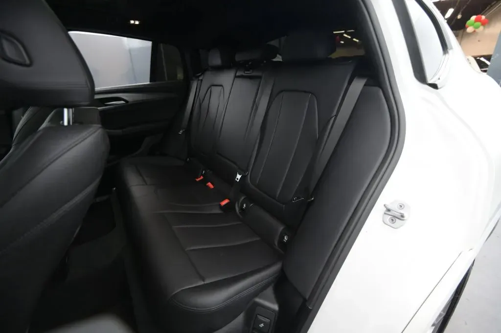 BMW X4 photo 44