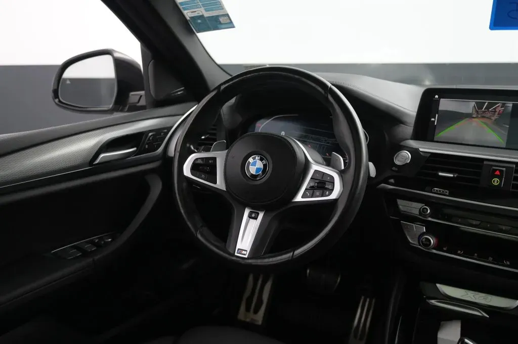 BMW X4 photo 33