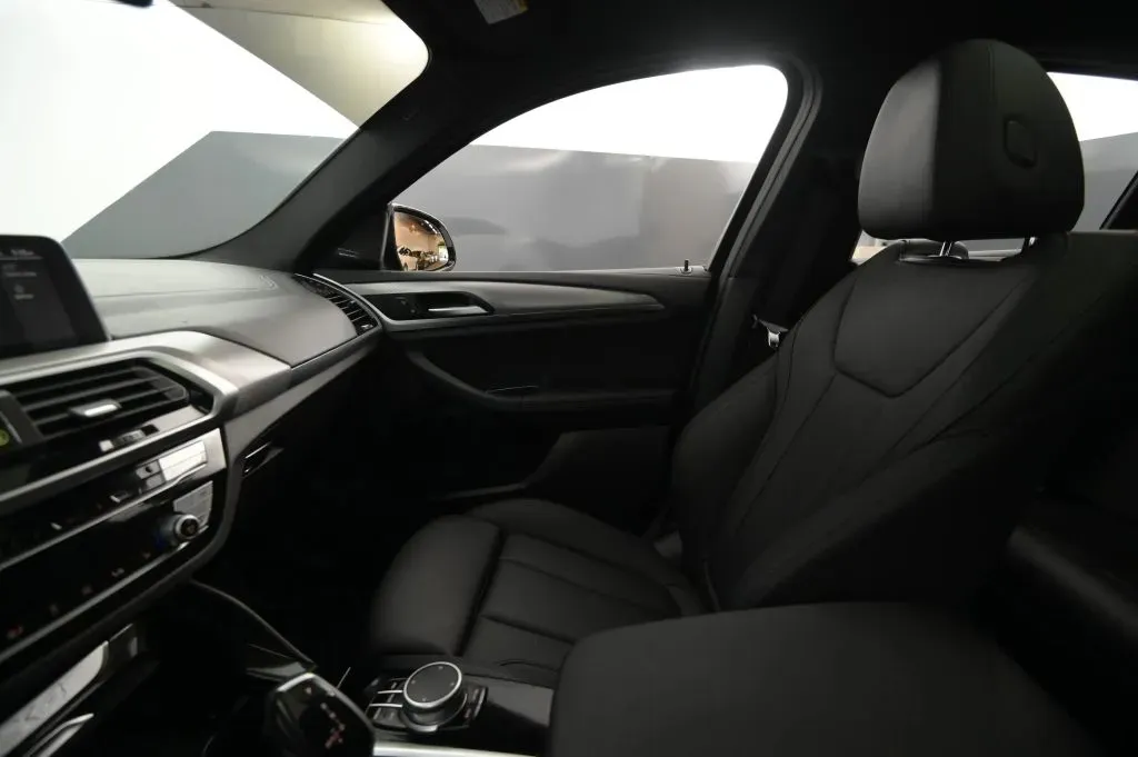 BMW X4 photo 28