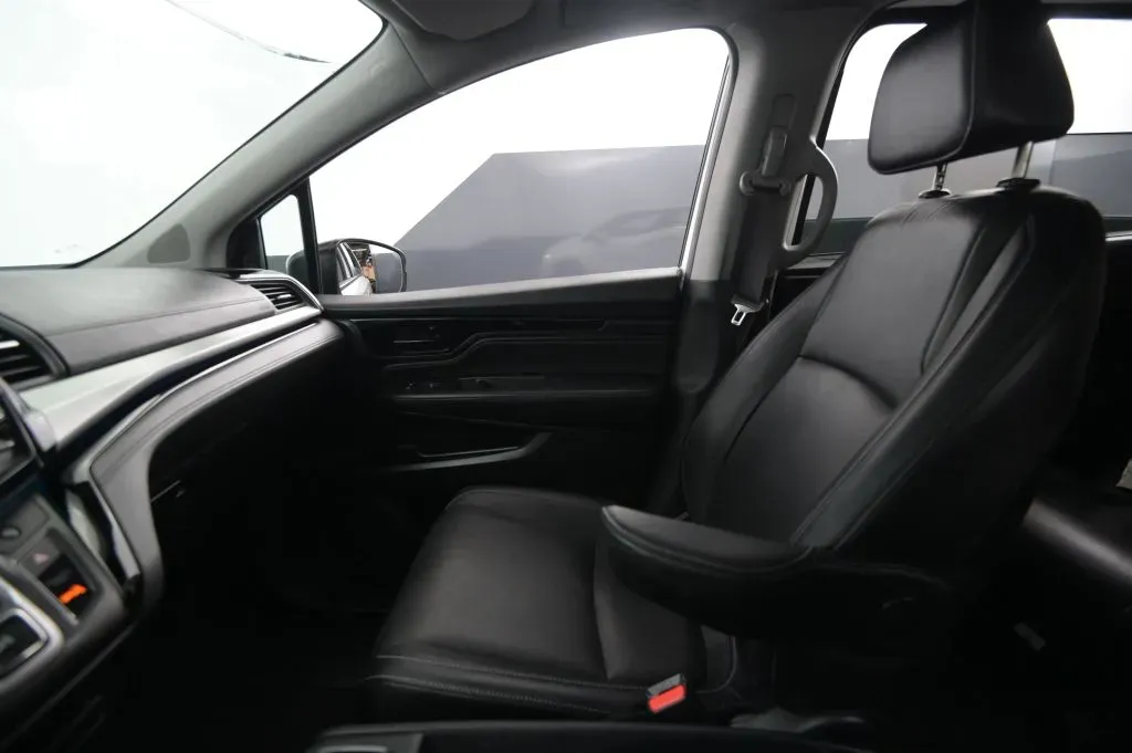 Honda Odyssey photo 29