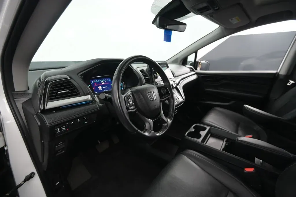 Honda Odyssey photo 39