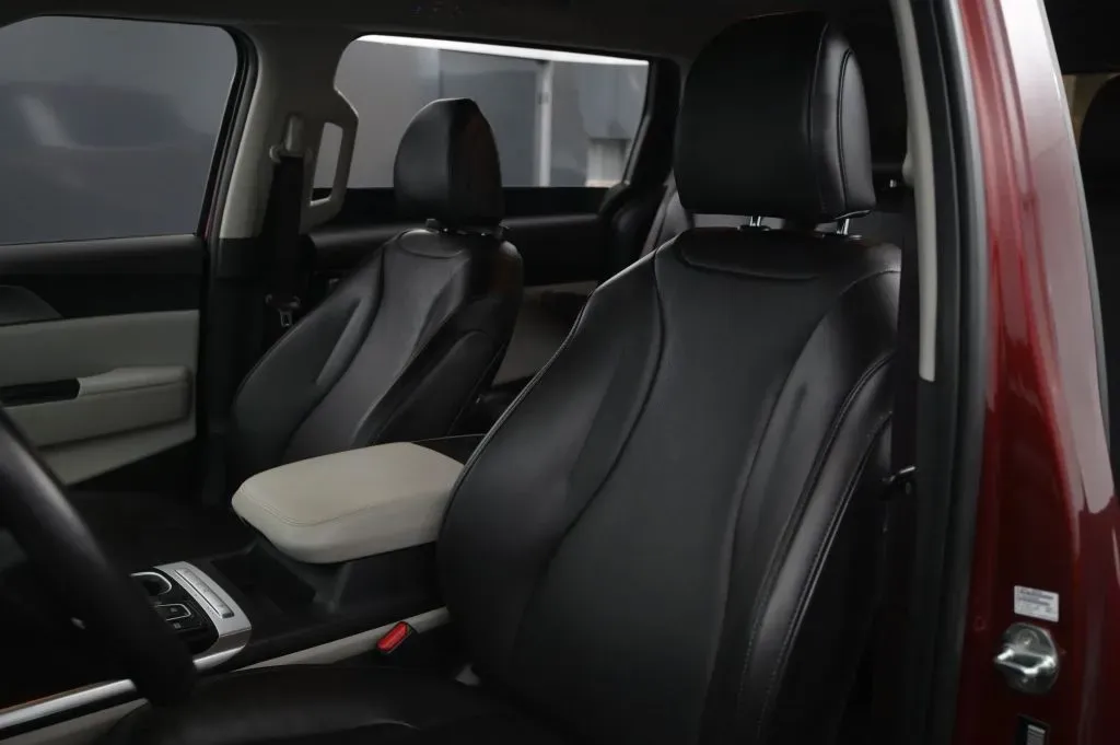 Kia Carnival photo 40