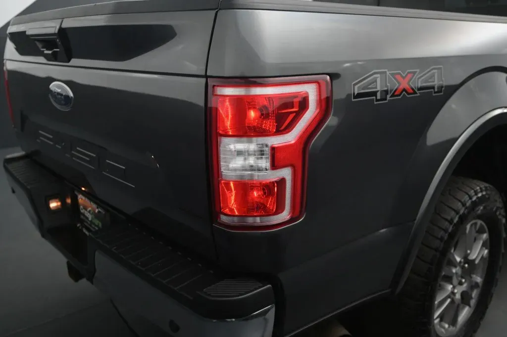 Ford F-150 photo 18