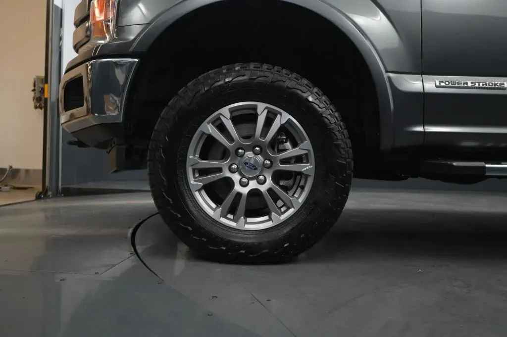 Ford F-150 photo 10