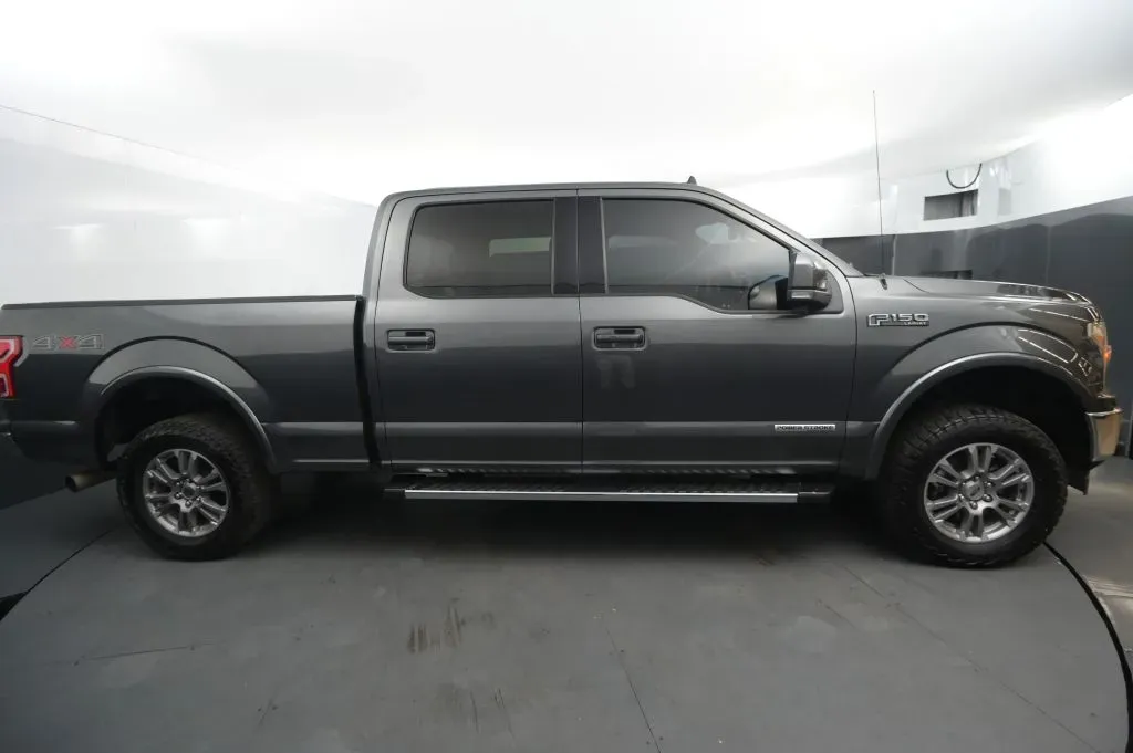 Ford F-150 photo 6