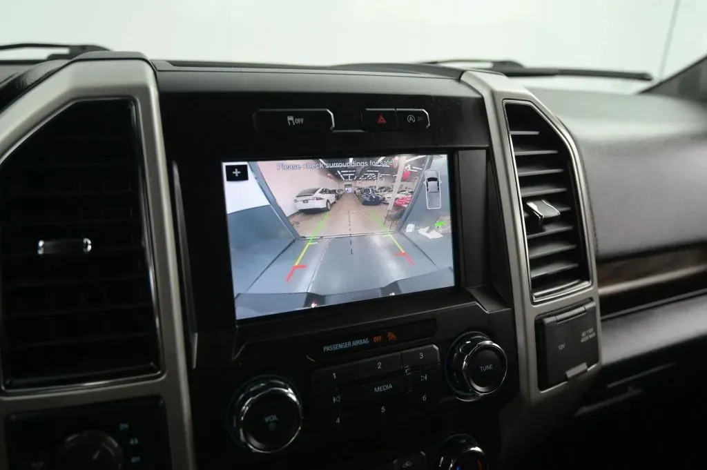 Ford F-150 photo 28