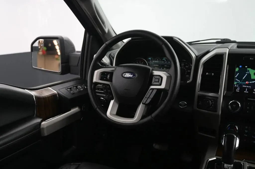 Ford F-150 photo 36