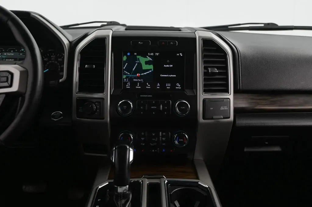 Ford F-150 photo 35