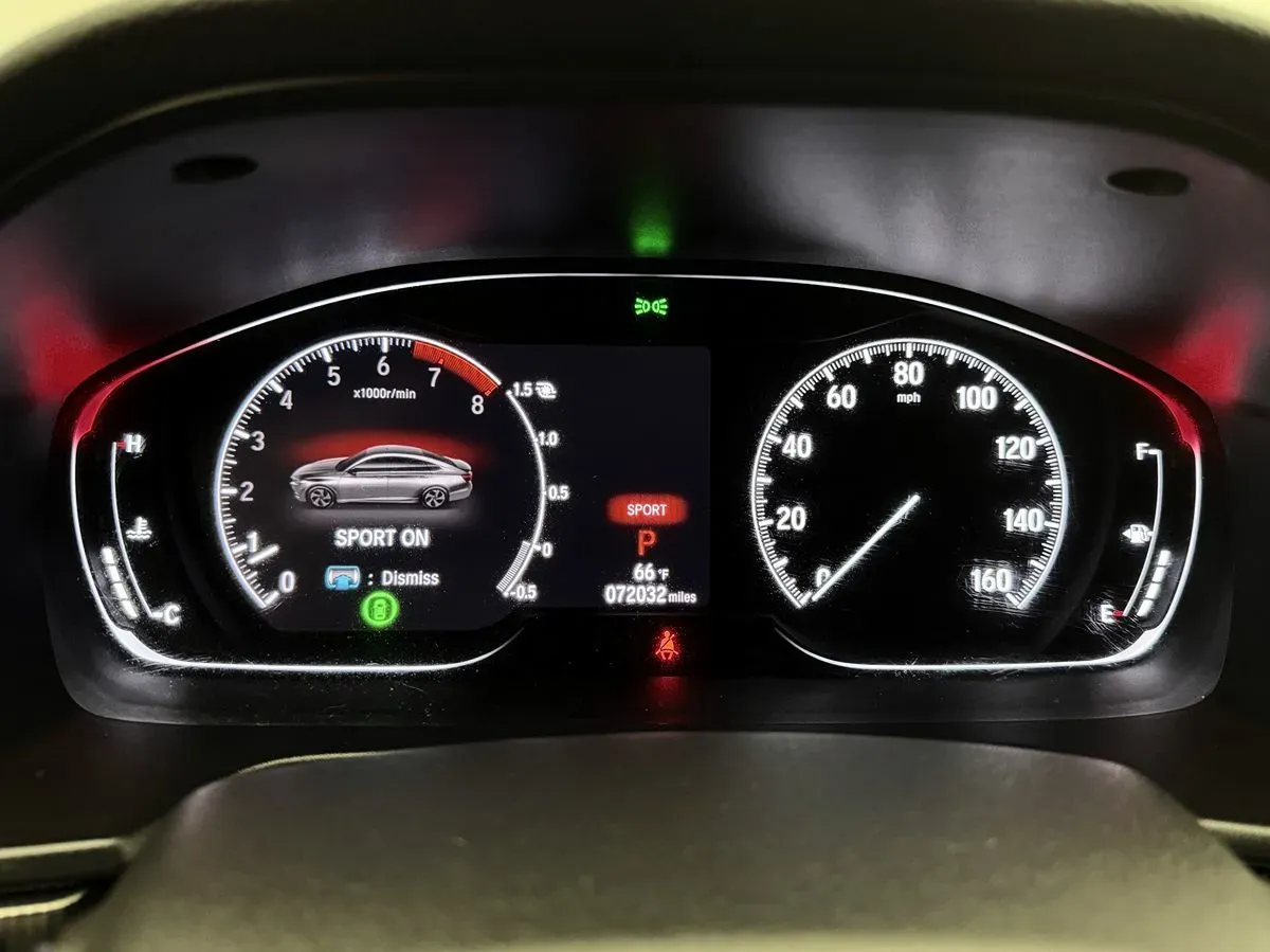 Honda Accord photo 12