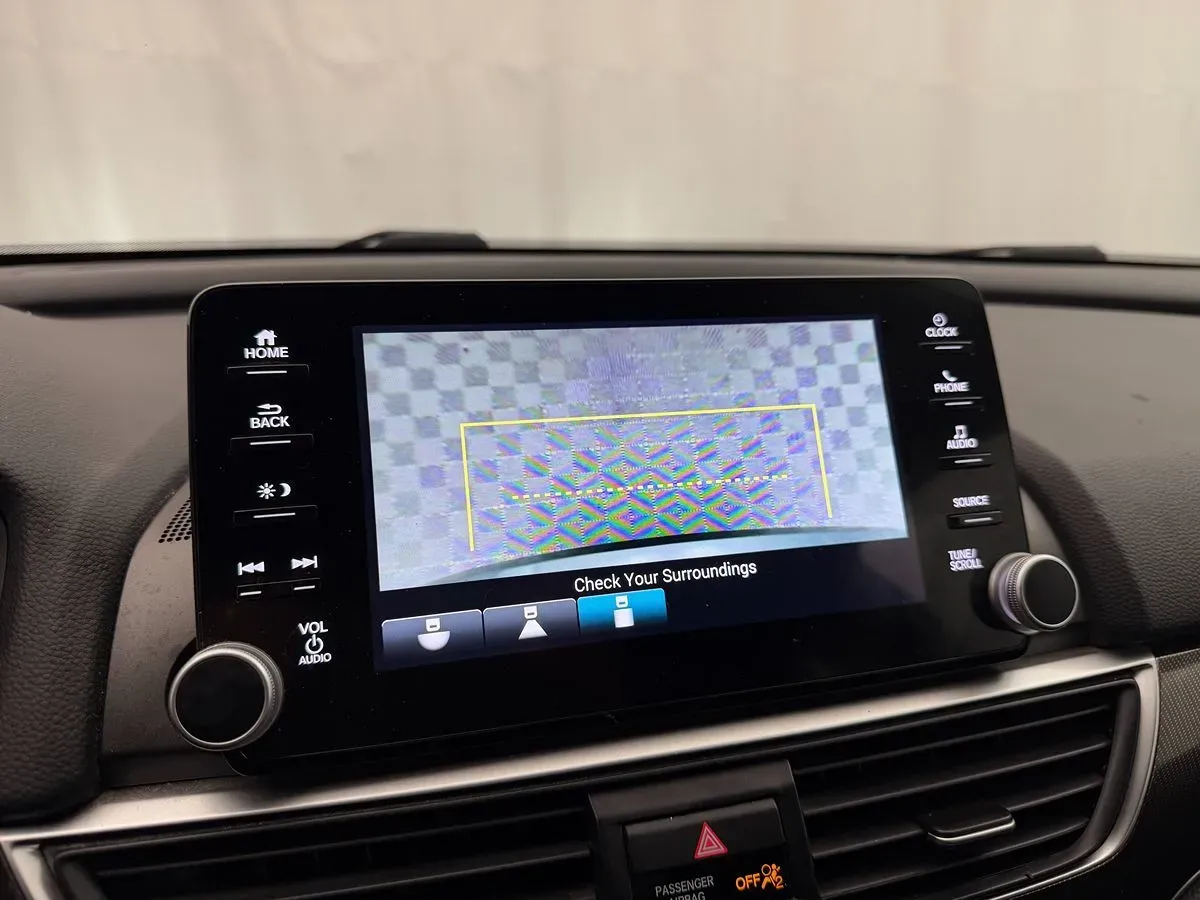 Honda Accord photo 21