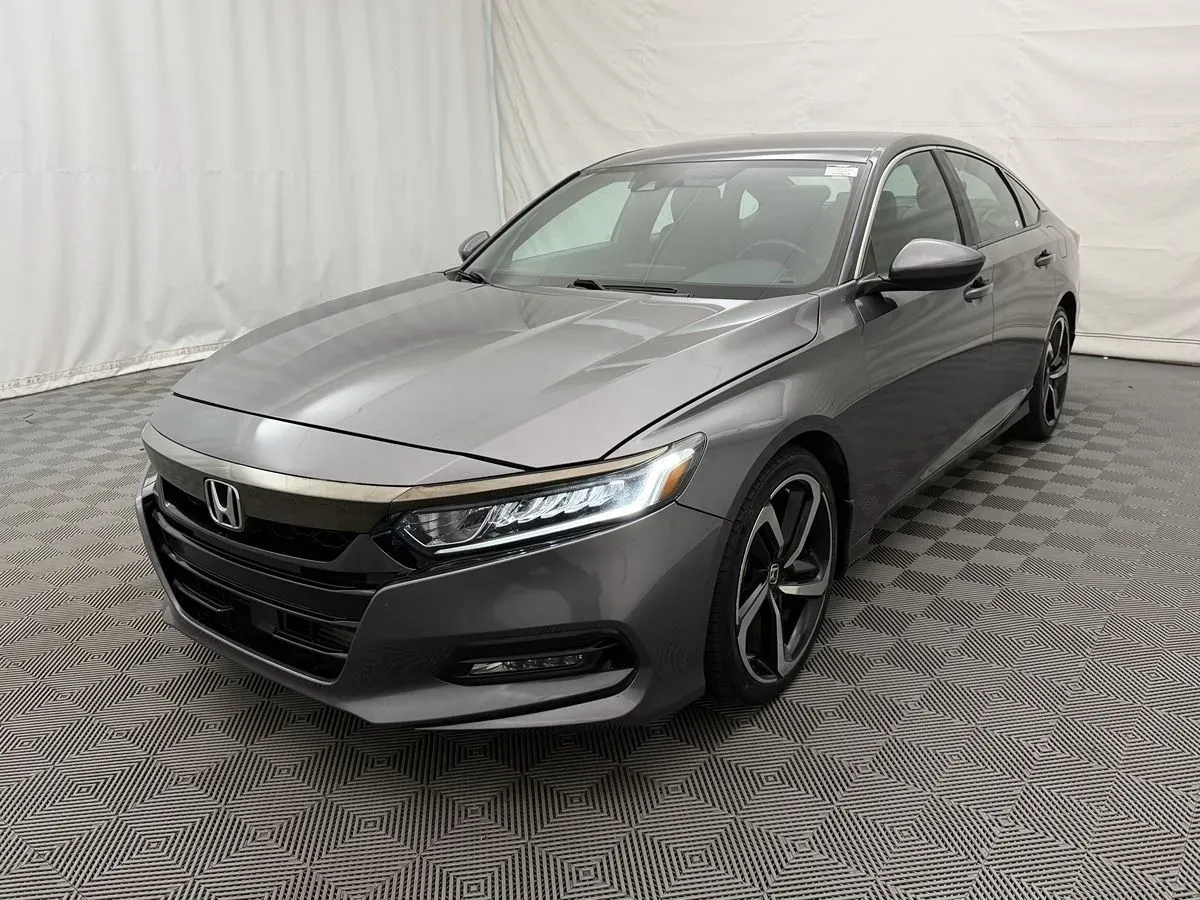 Honda Accord photo 2