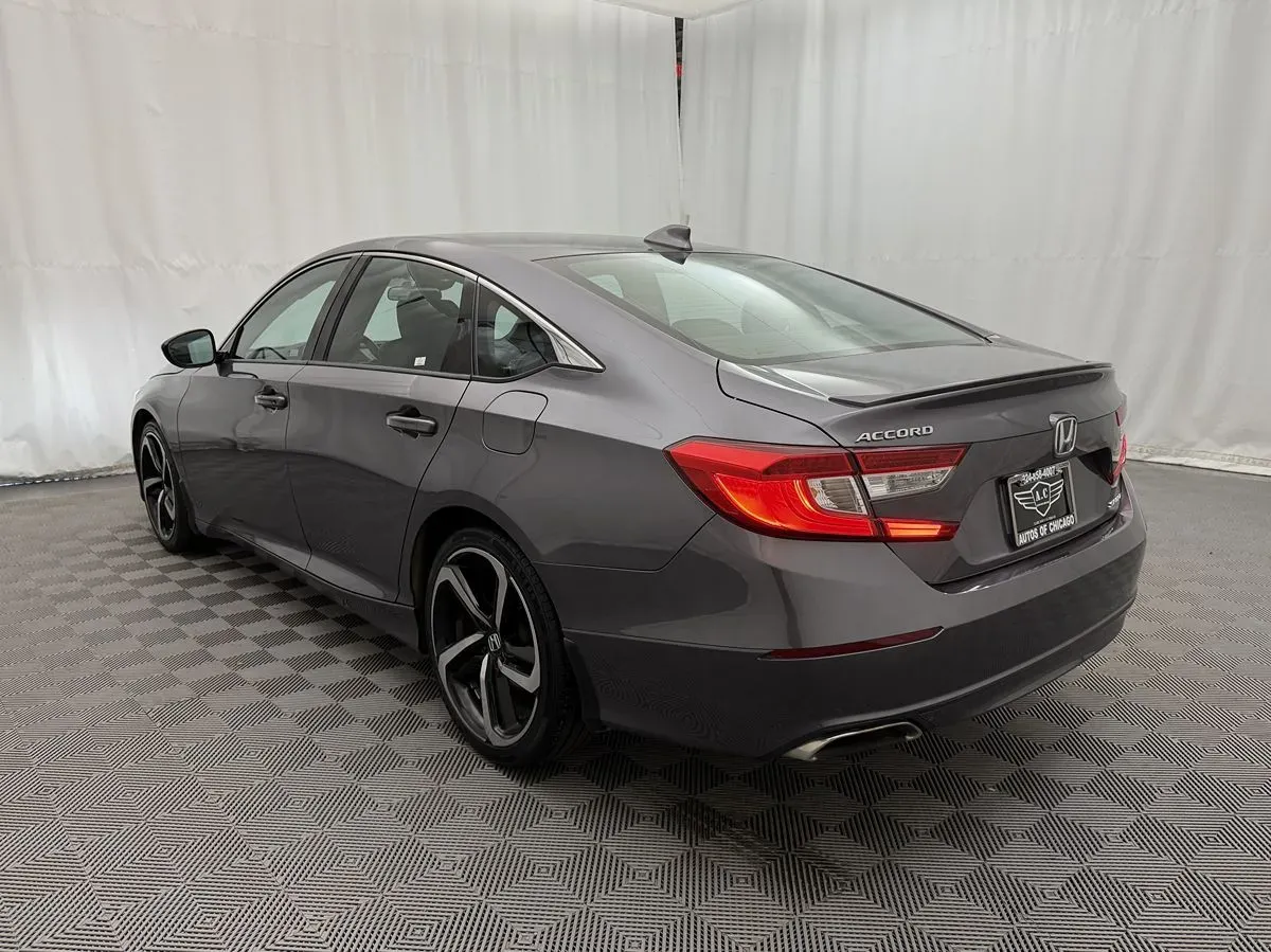 Honda Accord photo 7