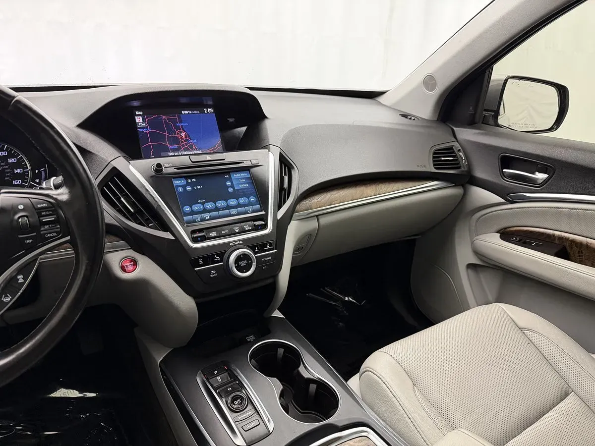 Acura MDX photo 19