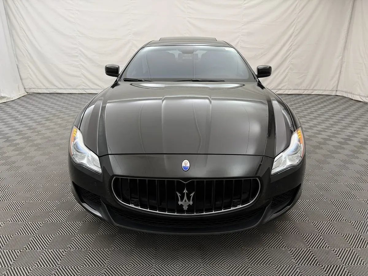 Maserati Quattroporte photo 3