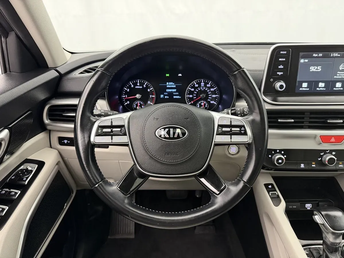 Kia Telluride photo 11