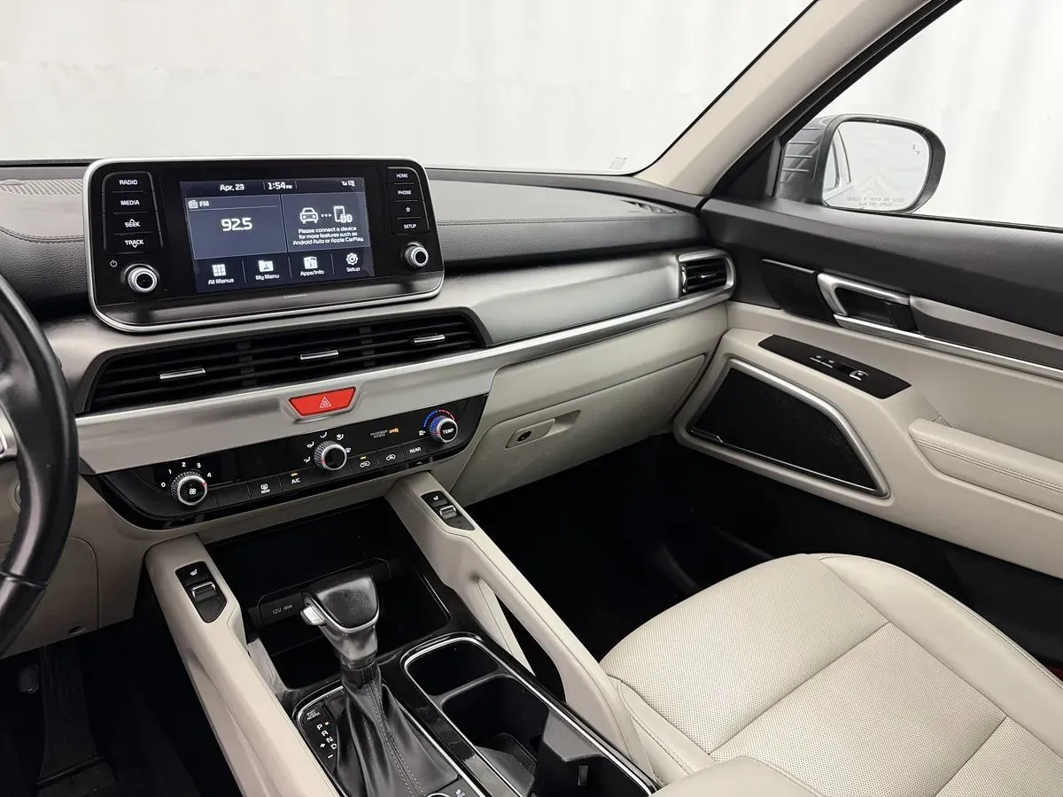 Kia Telluride photo 20