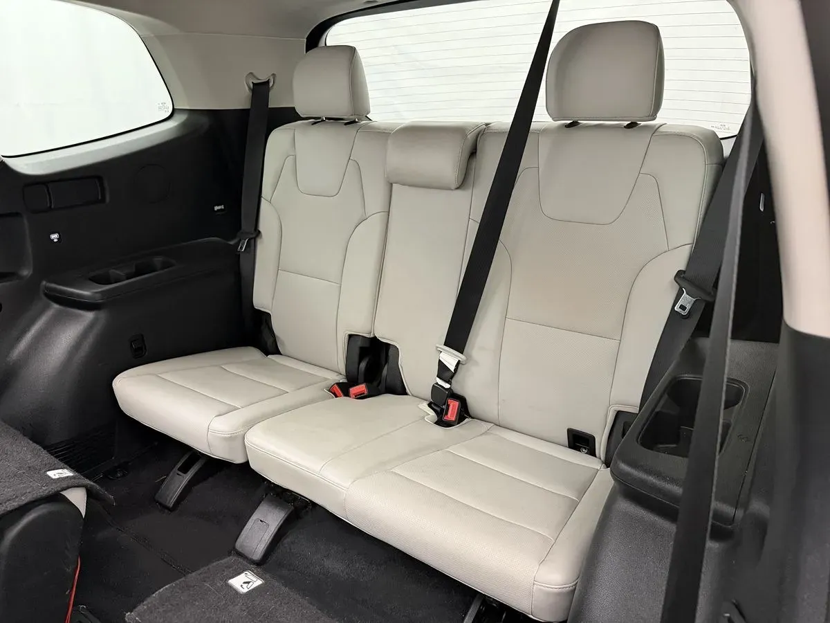 Kia Telluride photo 31