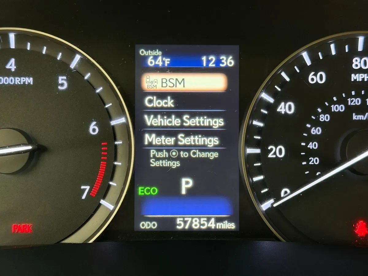 Lexus RX photo 14