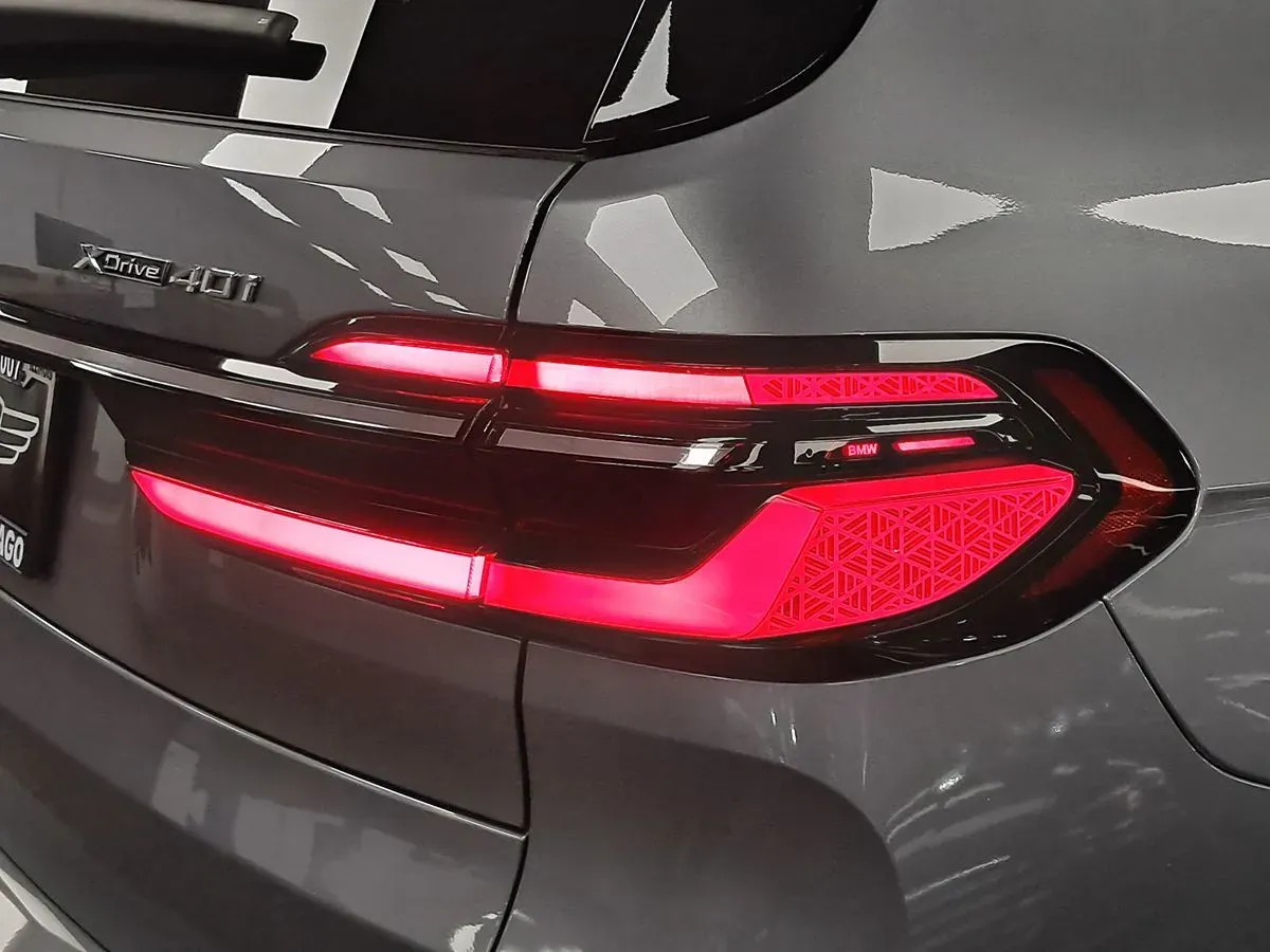 BMW X7 photo 7