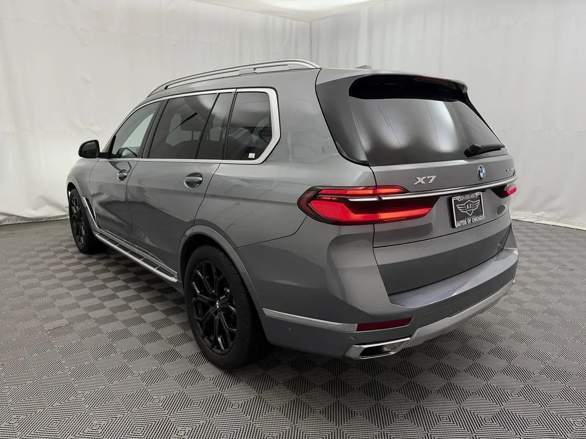 BMW X7 photo 6
