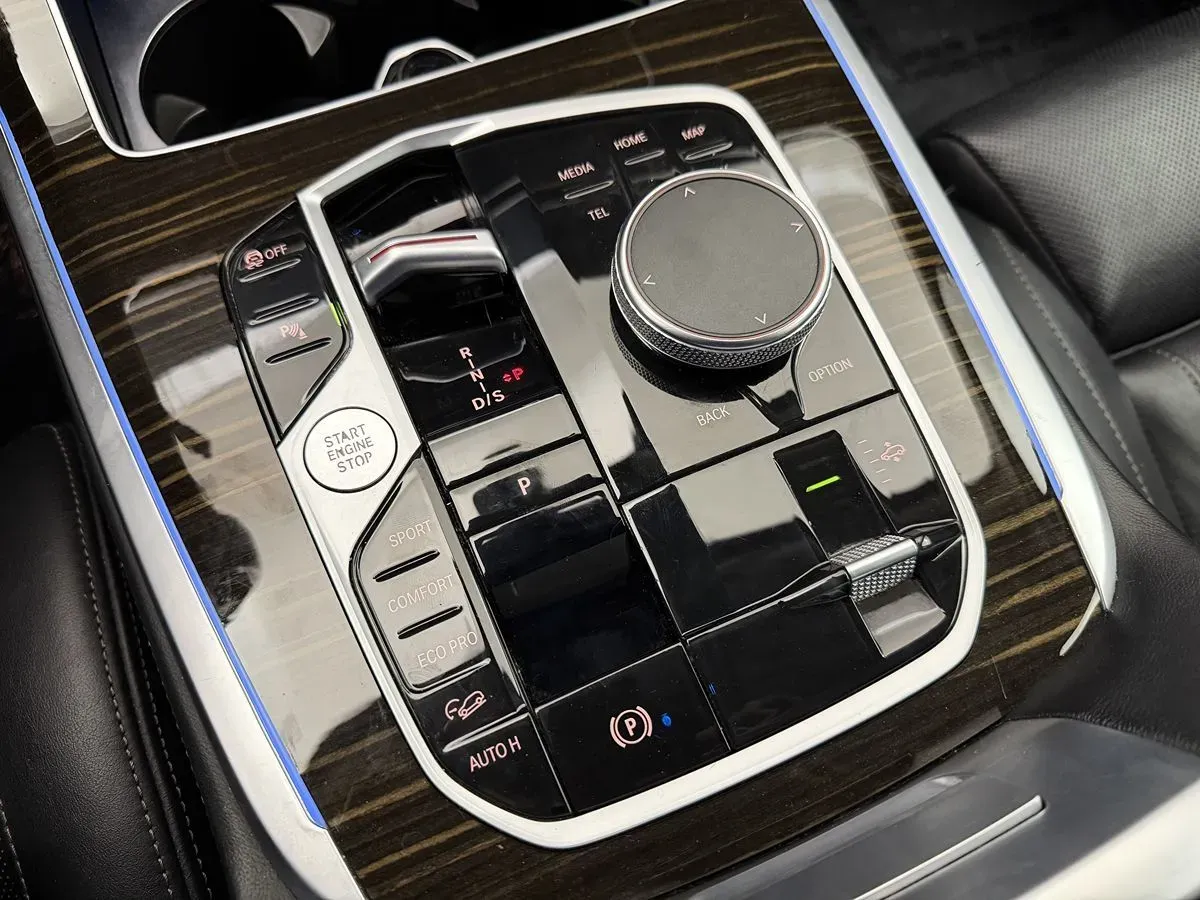 BMW X7 photo 49