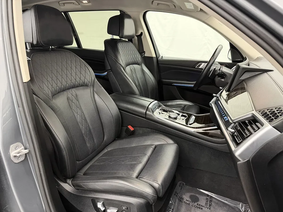 BMW X7 photo 56