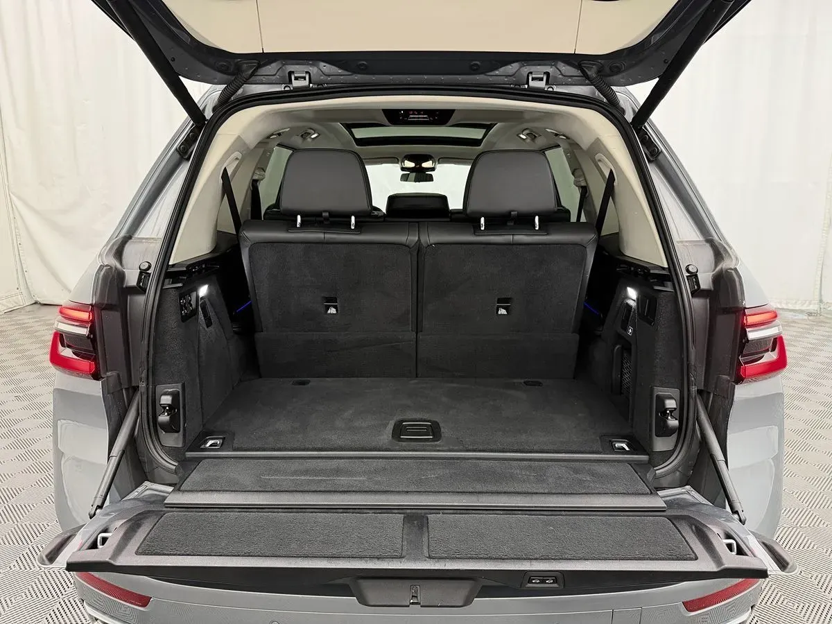 BMW X7 photo 59