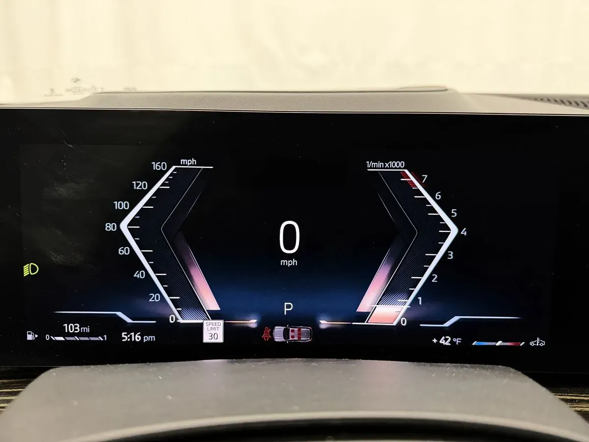 BMW X7 photo 14