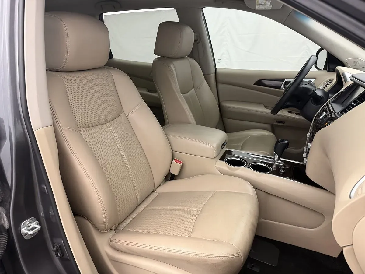 Nissan Pathfinder photo 30