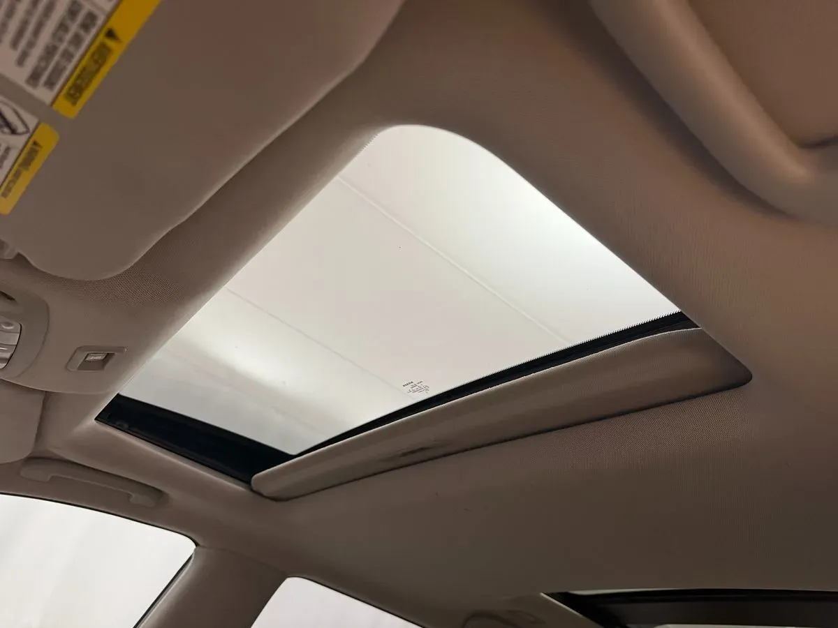 Nissan Pathfinder photo 9
