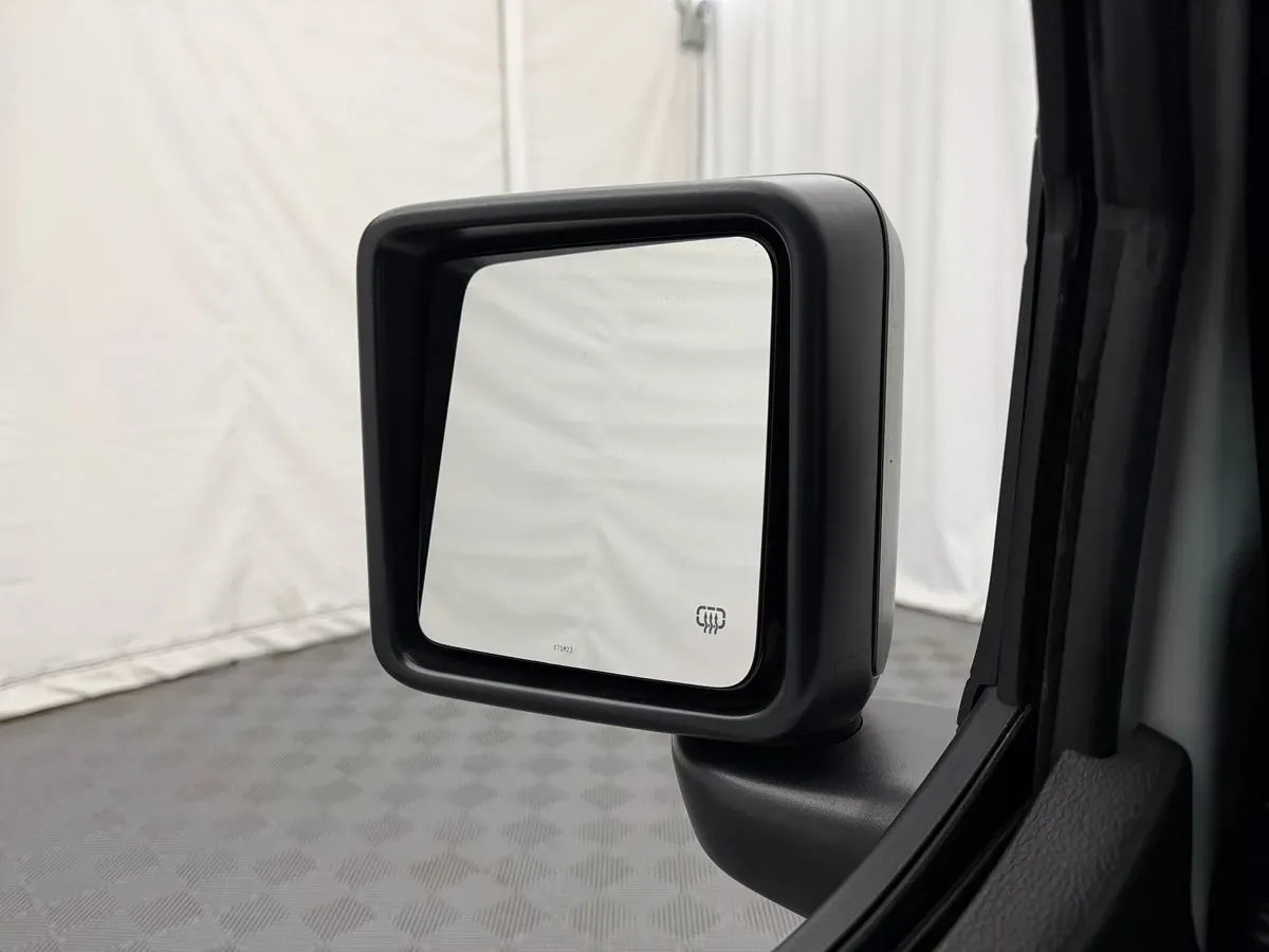 Jeep Wrangler photo 16