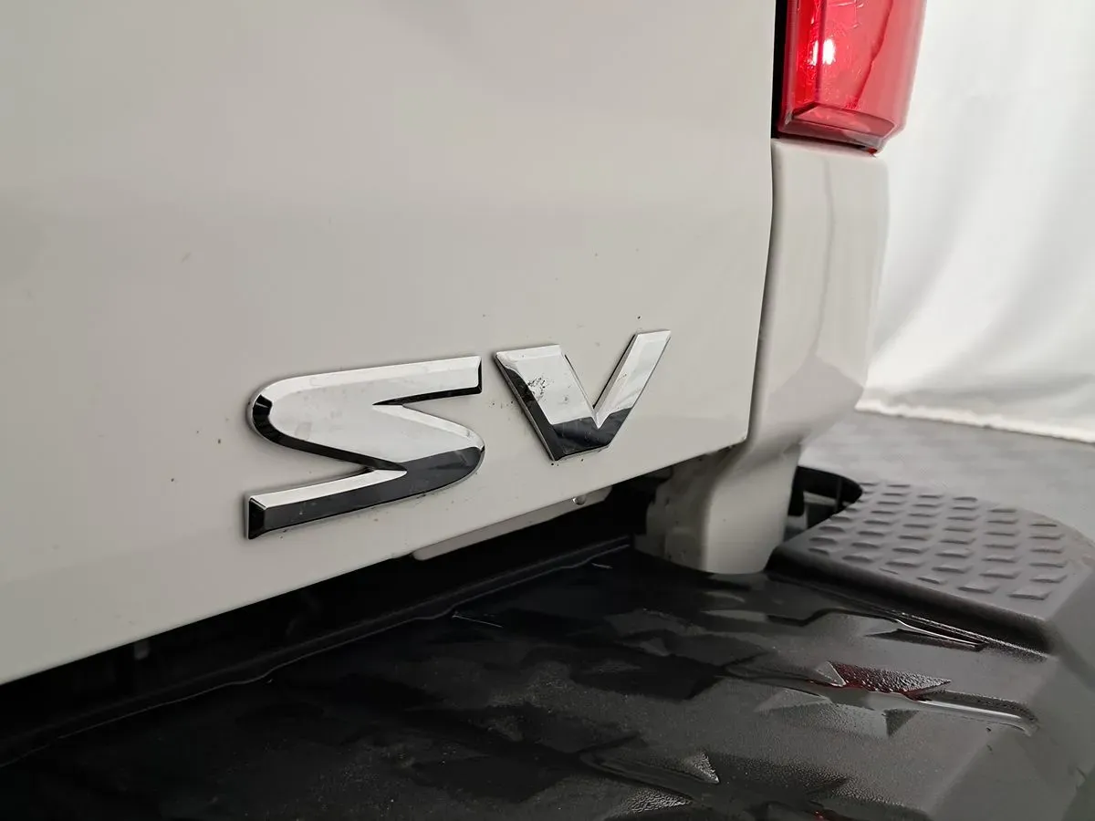 Nissan Titan photo 7