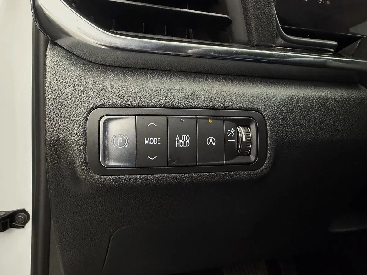 GMC Terrain photo 14